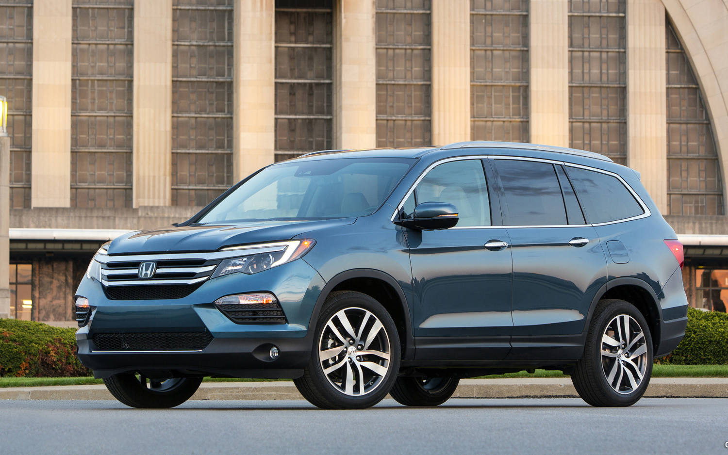 Compare Honda Pilot Ex L To Other Suvs